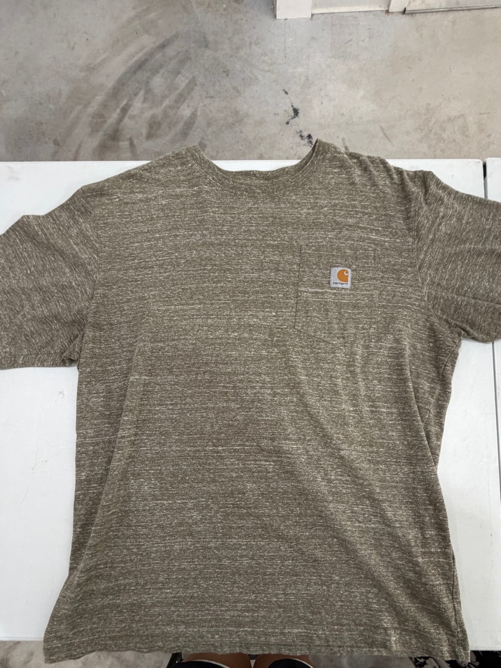 Carhartt Short-Sleeve Pocket Tee in Olive/Brown Heather